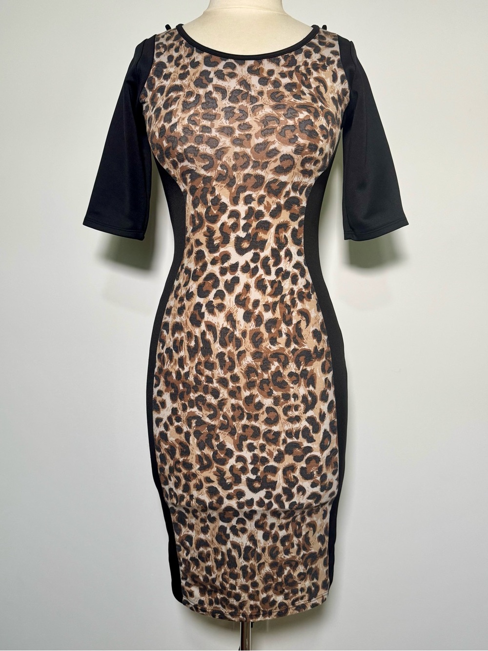 Chesley Leopard Print Bodycon Dress with Black Sides Sexy Party Flattering